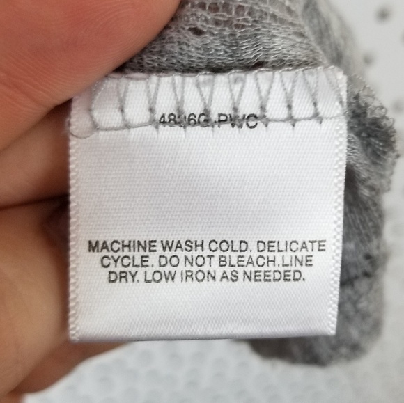 BONGO | Burnout Gray Knit Short Sleeve Crop Top - Picture 7 of 7